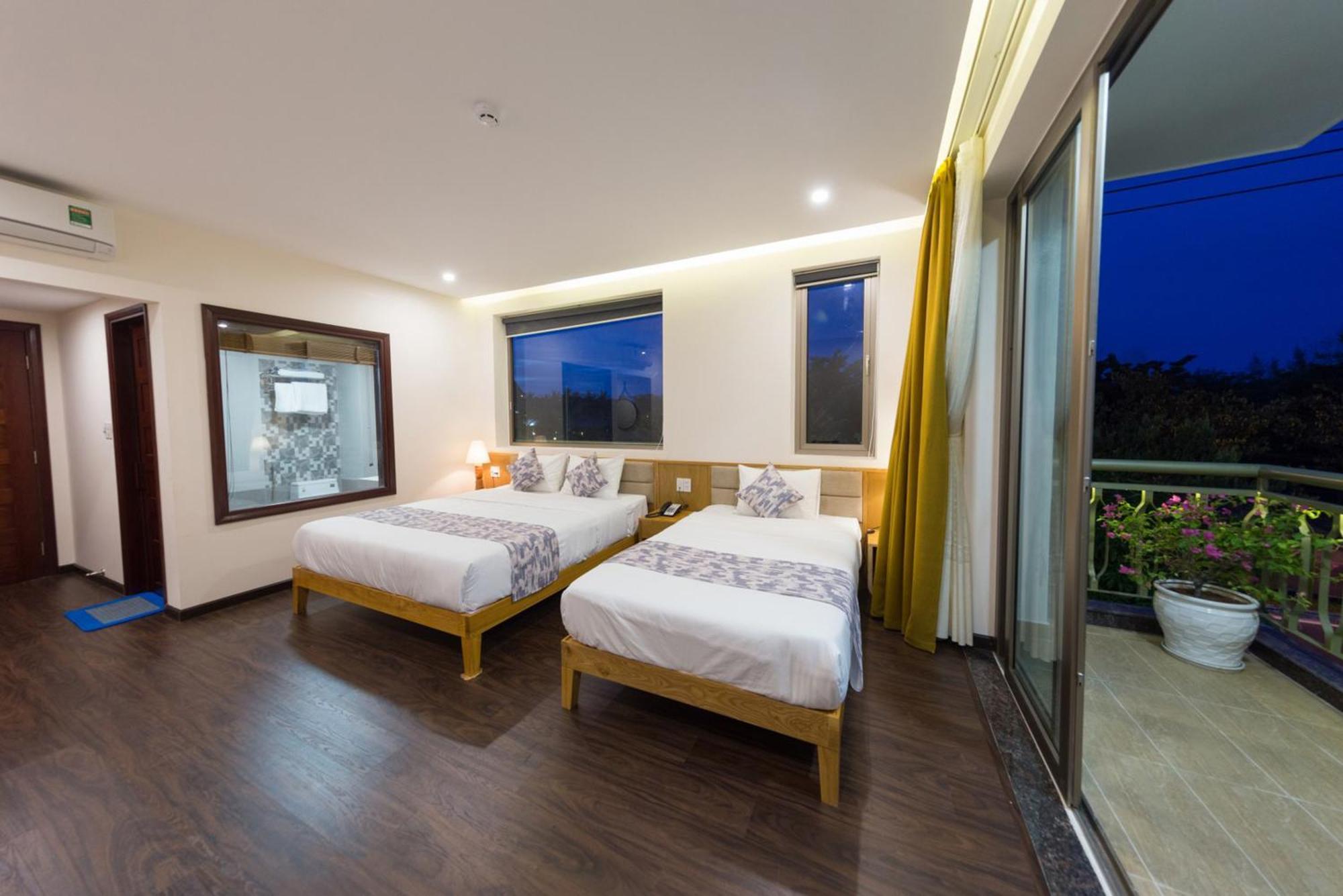 Silk And Sea Hotel Tan Thanh Экстерьер фото